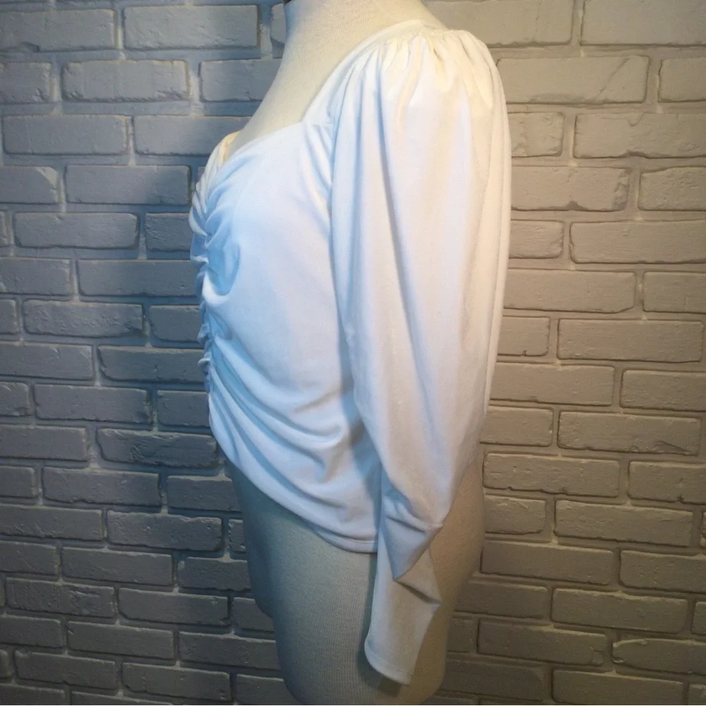 Express size XL White Velour Top Long Puff Shoulder Sleeve Ruched Front NWT - Picture 4 of 6